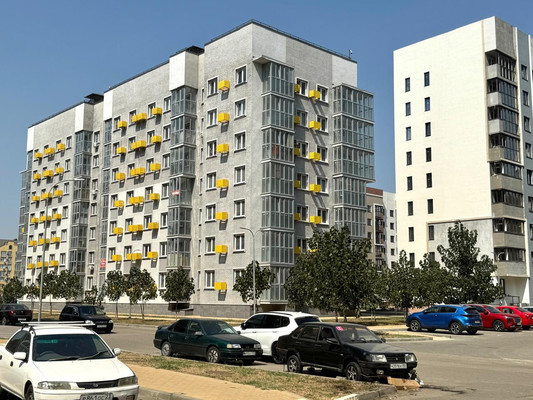 Продам двухкомнатную (2-комн.) квартиру, Карпатская ул, 5, Краснодар г