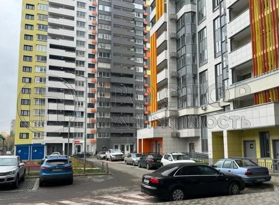 Продам двухкомнатную (2-комн.) квартиру, 6-я Радиальная ул, 7/1к2, Москва г