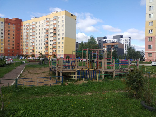 Продам однокомнатную (1-комн.) квартиру, Спортивная ул, 3, Осиново с