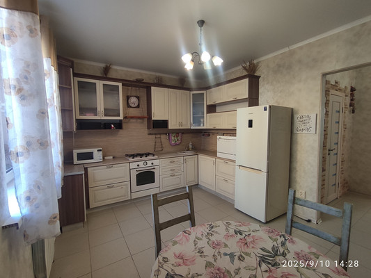Продам коттедж, Огородная ул, 16В, Казань г, 0 км от города