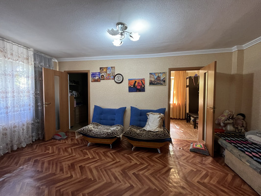 Продам трехкомнатную (3-комн.) квартиру, им В.Н.Шалимова ул, 22, Белореченск г