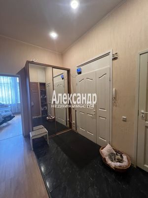 Продам многокомнатную квартиру, Ленина пр-кт, 2, Выборг г