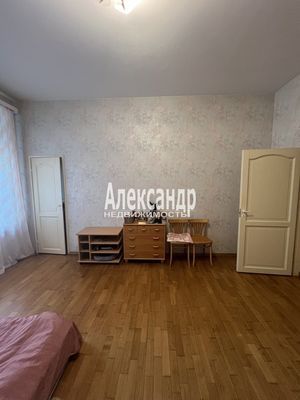 Продам многокомнатную квартиру, Ленина пр-кт, 2, Выборг г
