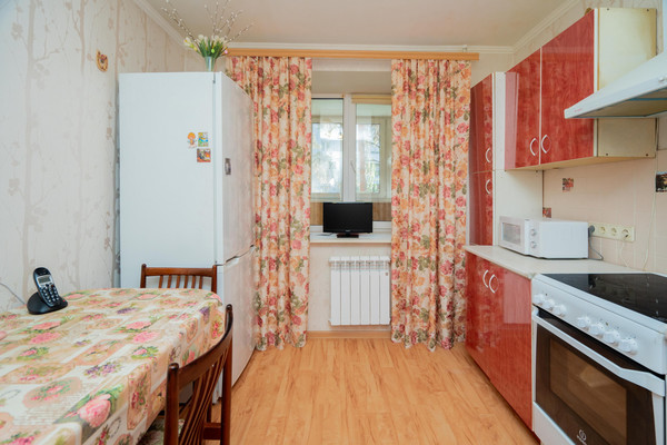 Продам трехкомнатную (3-комн.) квартиру, Владимира Невского ул, 39кД, Воронеж г