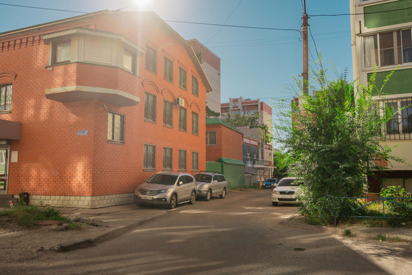 Продам трехкомнатную (3-комн.) квартиру, Владимира Невского ул, 39кД, Воронеж г
