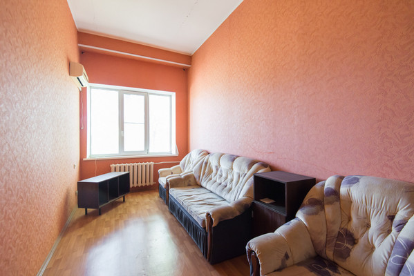 Продам двухкомнатную (2-комн.) квартиру, Оганова ул, 32а, Ростов-на-Дону г