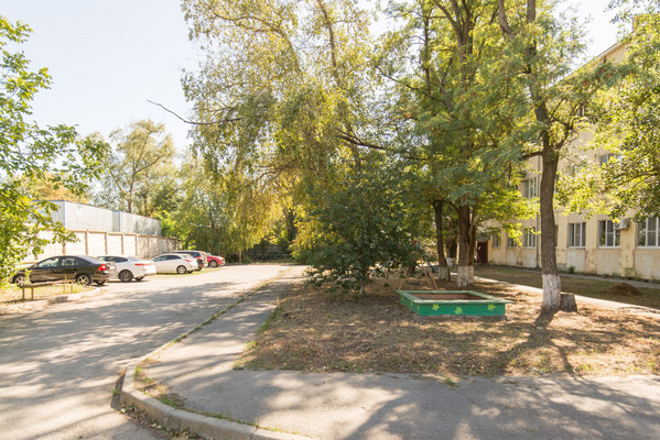 Продам двухкомнатную (2-комн.) квартиру, Оганова ул, 32а, Ростов-на-Дону г