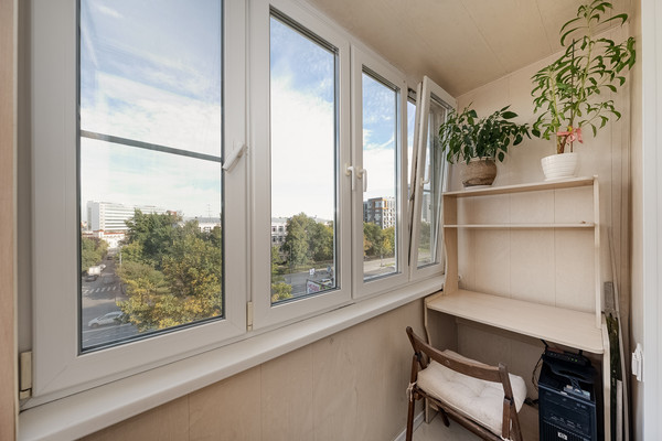 Продам трехкомнатную (3-комн.) квартиру, Шереметьевская ул, 37, Москва г