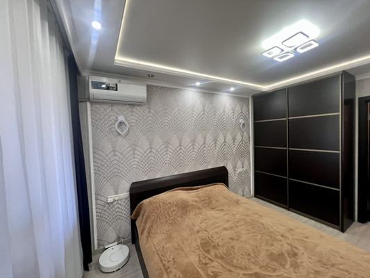 Продам трехкомнатную (3-комн.) квартиру, Филимоновская ул, 289к67, Ростов-на-Дону г
