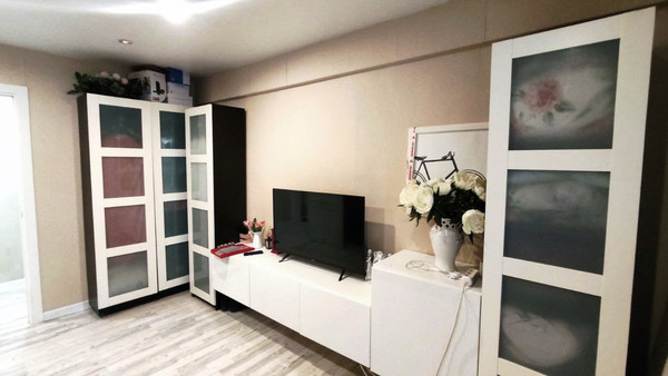 Продам двухкомнатную (2-комн.) квартиру, Симферопольская ул, 3а, Щербинка г