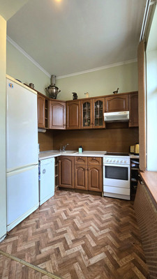 Продам трехкомнатную (3-комн.) квартиру, Фурштатская ул, 42А, Санкт-Петербург г
