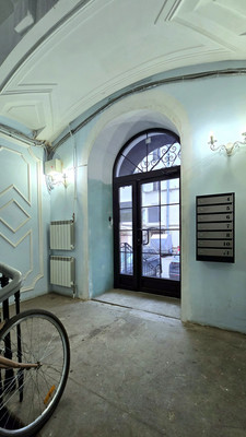 Продам трехкомнатную (3-комн.) квартиру, Фурштатская ул, 42А, Санкт-Петербург г