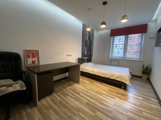 Продам трехкомнатную (3-комн.) квартиру, Байкальская ул, 236б, Иркутск г