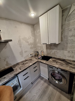 Продам двухкомнатную (2-комн.) квартиру, Глинки ул, 13, Иркутск г