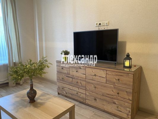 Продам однокомнатную (1-комн.) квартиру, Киевская ул, 3, Санкт-Петербург г