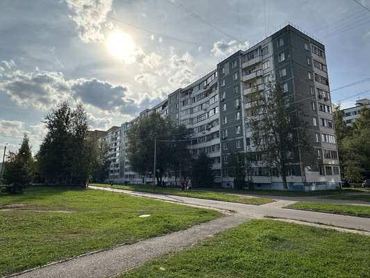 Продам двухкомнатную (2-комн.) квартиру, им Константина Аверьянова мкр, 11, Дмитров г