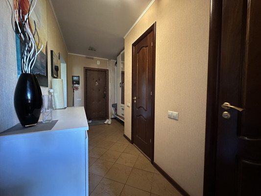 Продам двухкомнатную (2-комн.) квартиру, им Константина Аверьянова мкр, 11, Дмитров г