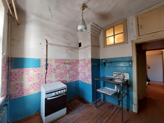 Продам трехкомнатную (3-комн.) квартиру, Красных партизан ул, 14, Серпухов г