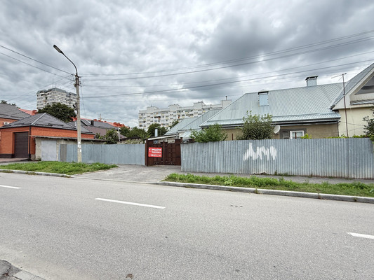 Продам дом, Нахушева ул, 105, Нальчик г, 0 км от города