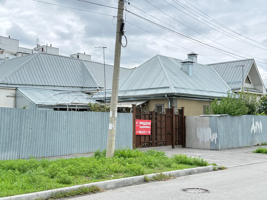Продам дом, Нахушева ул, 105, Нальчик г, 0 км от города