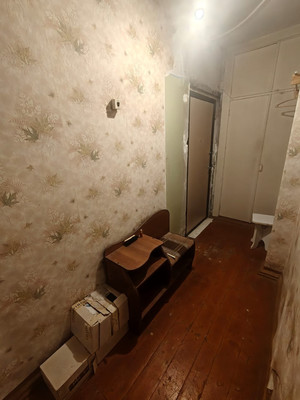 Продам двухкомнатную (2-комн.) квартиру, Гагарина ул, 67, Казань г