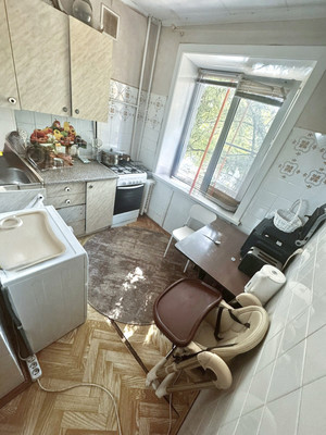 Продам трехкомнатную (3-комн.) квартиру, Ленина ул, 82, Волгодонск г