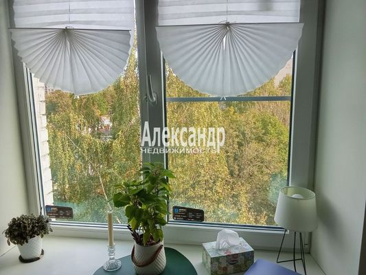 Продам двухкомнатную (2-комн.) квартиру, Карпинского ул, 14, Санкт-Петербург г