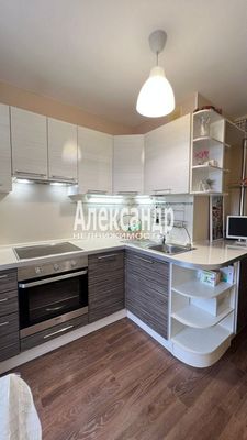 Продам однокомнатную (1-комн.) квартиру, Туристская ул, 23к2, Санкт-Петербург г