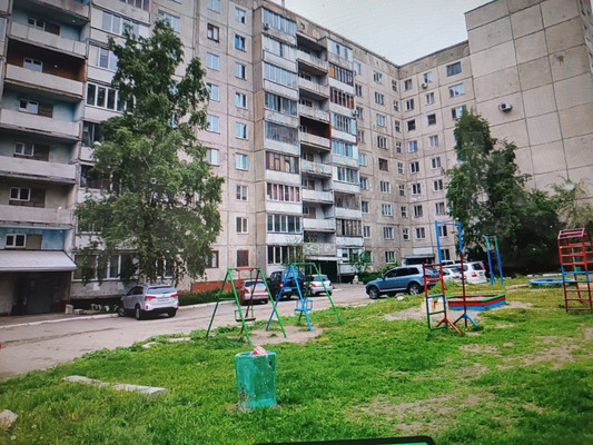 Продам трехкомнатную (3-комн.) квартиру, Солнечная Поляна ул, 3, Барнаул г