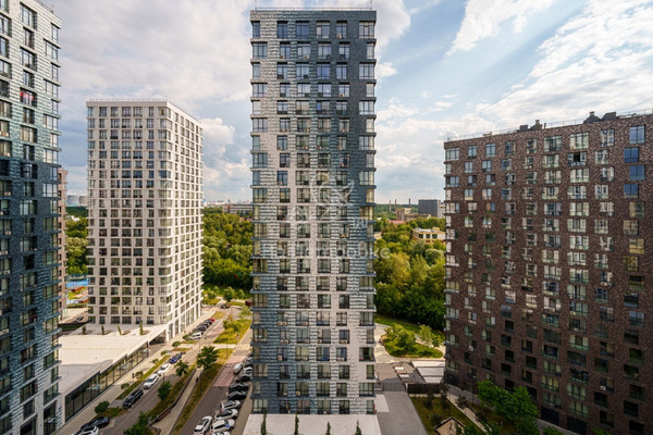 Продам однокомнатную (1-комн.) квартиру, Гжатская ул, 5к6, Москва г