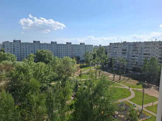 Продам двухкомнатную (2-комн.) квартиру, Фатыха Амирхана ул, 79, Казань г