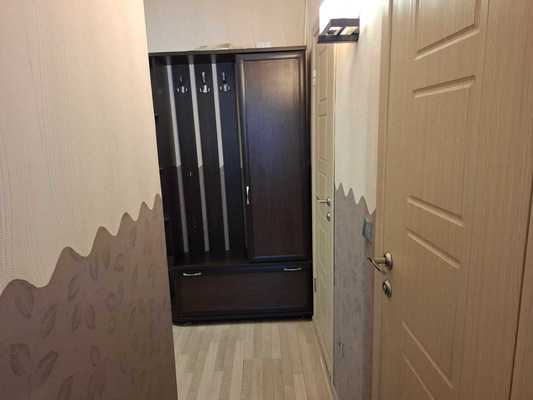 Продам двухкомнатную (2-комн.) квартиру, Фатыха Амирхана ул, 79, Казань г