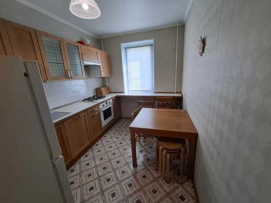 Продам двухкомнатную (2-комн.) квартиру, Фатыха Амирхана ул, 79, Казань г