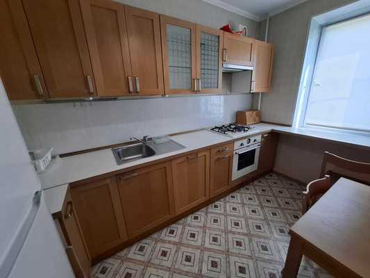 Продам двухкомнатную (2-комн.) квартиру, Фатыха Амирхана ул, 79, Казань г