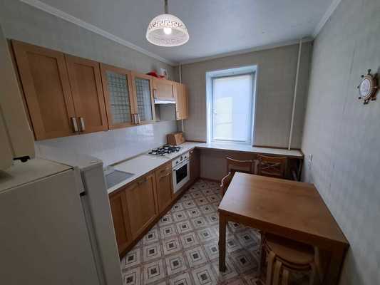 Продам двухкомнатную (2-комн.) квартиру, Фатыха Амирхана ул, 79, Казань г