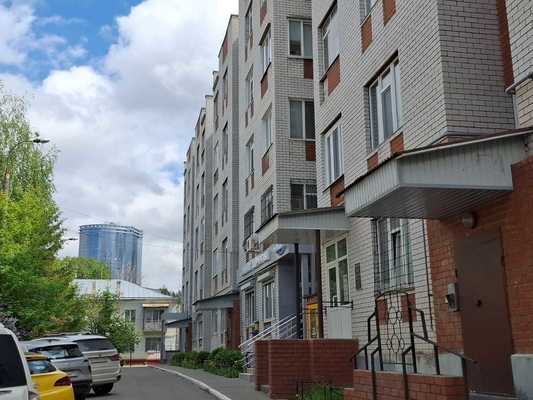 Продам многокомнатную квартиру, Патриса Лумумбы ул, 28а, Казань г