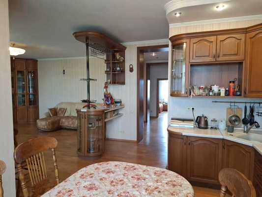 Продам многокомнатную квартиру, Патриса Лумумбы ул, 28а, Казань г