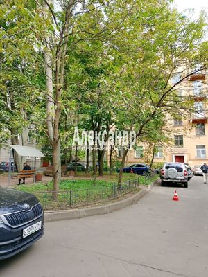 Продам трехкомнатную (3-комн.) квартиру, Опочинина ул, 15/18, Санкт-Петербург г