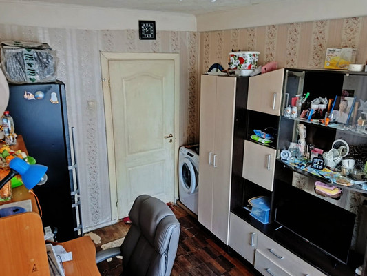 Продам многокомнатную квартиру, 17, Русско-Высоцкое с