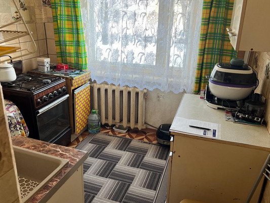 Продам многокомнатную квартиру, 17, Русско-Высоцкое с