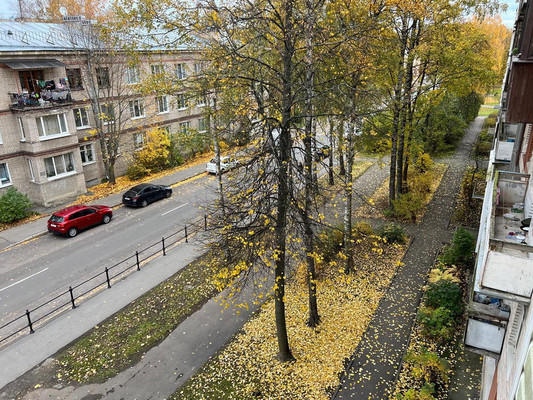 Продам трехкомнатную (3-комн.) квартиру, Артиллерийская ул, 4А, Пушкин г
