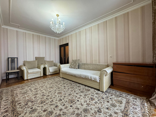 Продам двухкомнатную (2-комн.) квартиру, Шогенова ул, 16, Нальчик г
