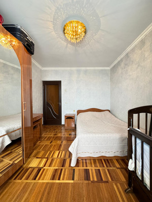 Продам двухкомнатную (2-комн.) квартиру, Шогенова ул, 16, Нальчик г