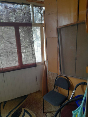 Продам двухкомнатную (2-комн.) квартиру, Победы пр-кт, 76, Симферополь г