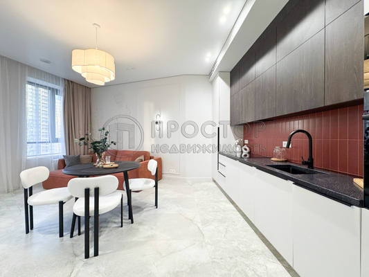 Продам трехкомнатную (3-комн.) квартиру, Лобачевского ул, 120к1, Москва г