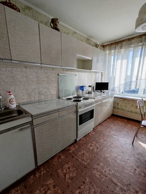 Продам двухкомнатную (2-комн.) квартиру, Ореховый б-р, 55/16, Москва г