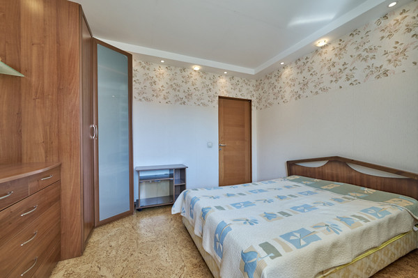 Продам трехкомнатную (3-комн.) квартиру, Профсоюзная ул, 43к2, Москва г