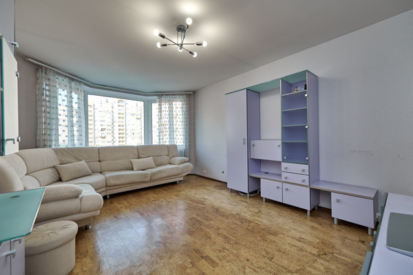 Продам трехкомнатную (3-комн.) квартиру, Профсоюзная ул, 43к2, Москва г