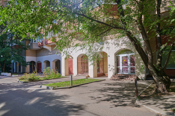 Продам трехкомнатную (3-комн.) квартиру, Профсоюзная ул, 43к2, Москва г
