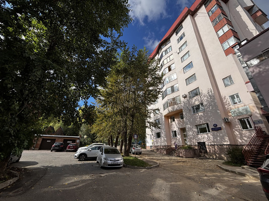 Продам многокомнатную квартиру, Интернациональная ул, 98, Сыктывкар г